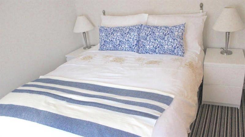 Oyo Vale Lodge Windsor Zewnętrze zdjęcie